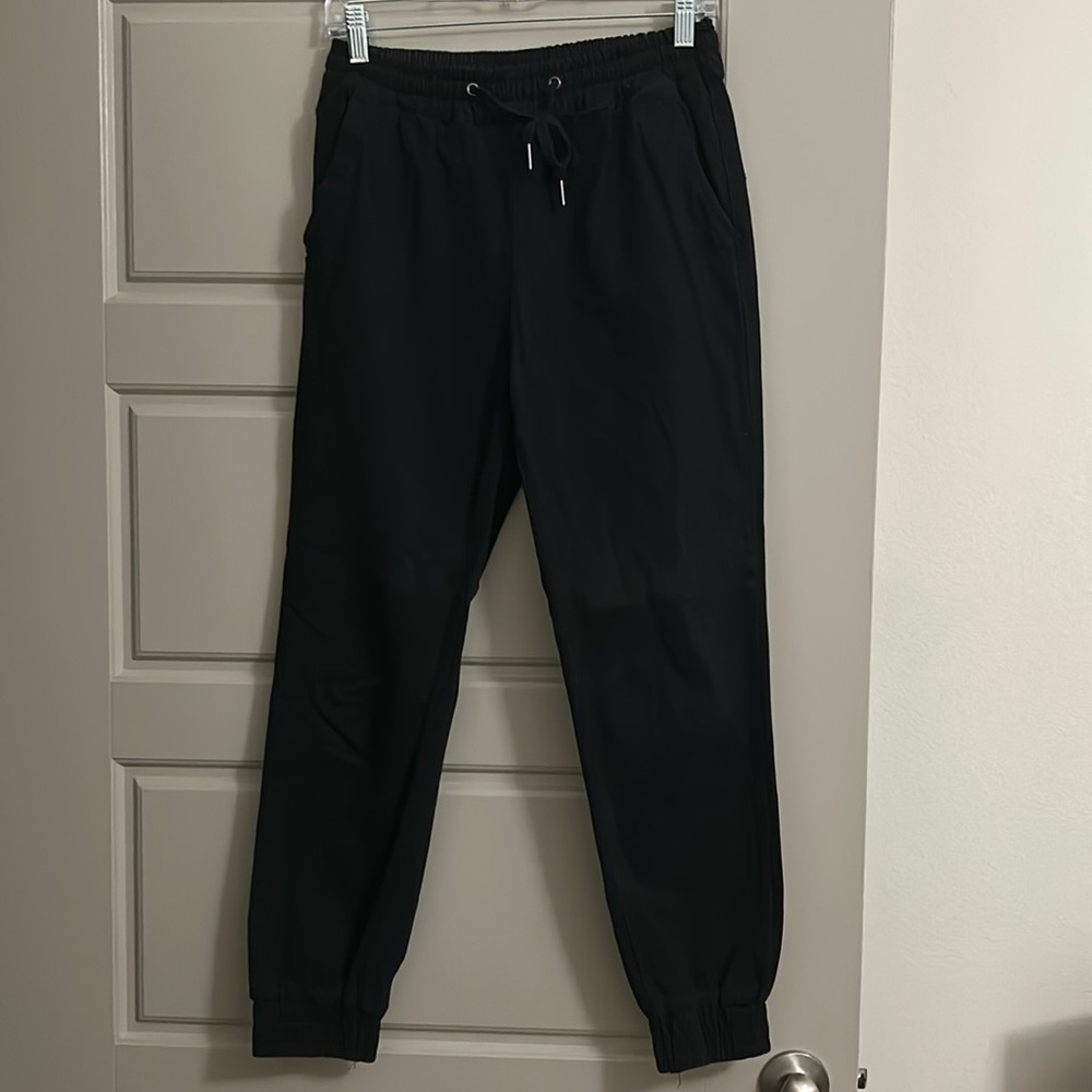 Francesca’s ALYA Black Jogger Pants